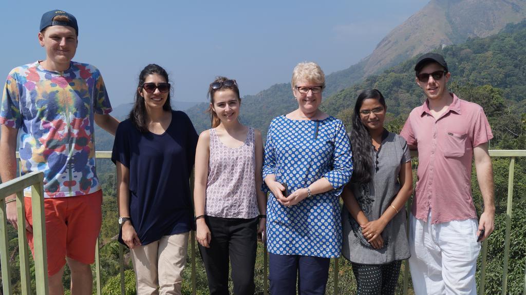 Grace Inn Munnar Homestay Екстер'єр фото