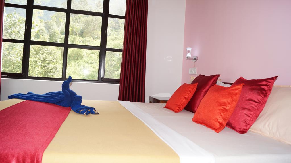 Grace Inn Munnar Homestay Екстер'єр фото
