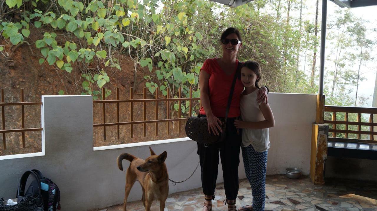 Grace Inn Munnar Homestay Екстер'єр фото
