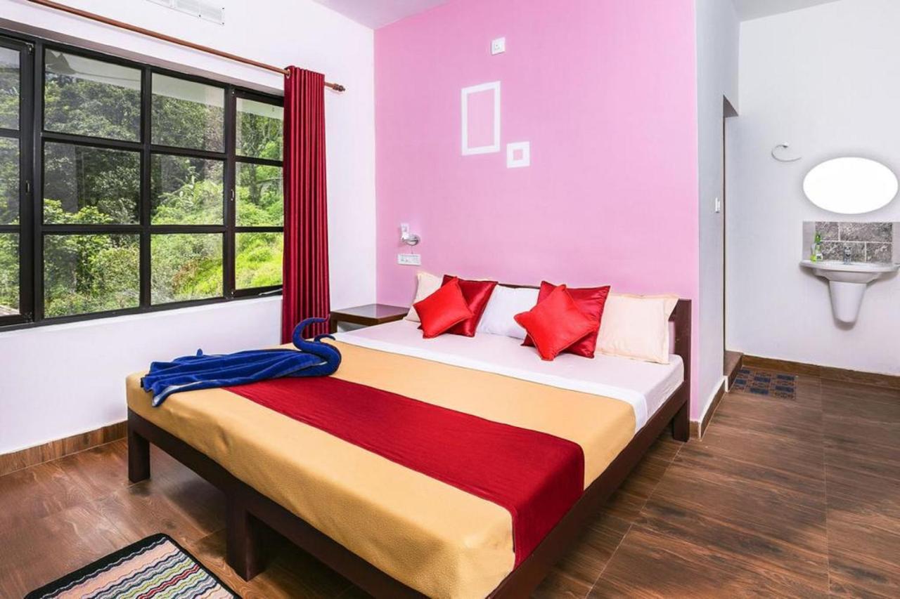 Grace Inn Munnar Homestay Екстер'єр фото